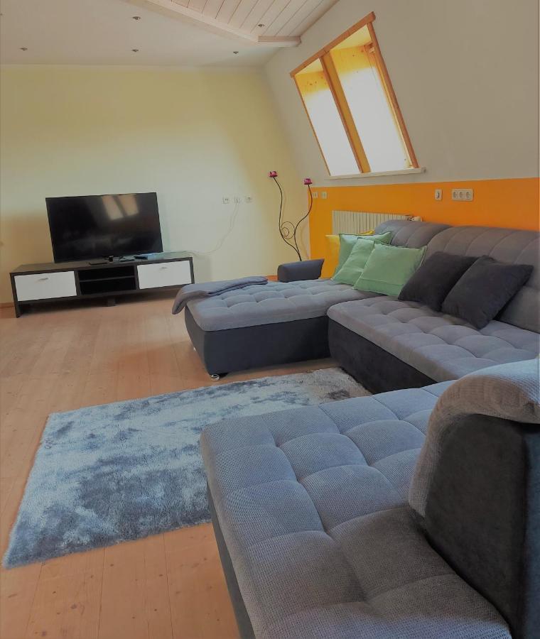 Appartement Jakalar Vils Eksteriør billede
